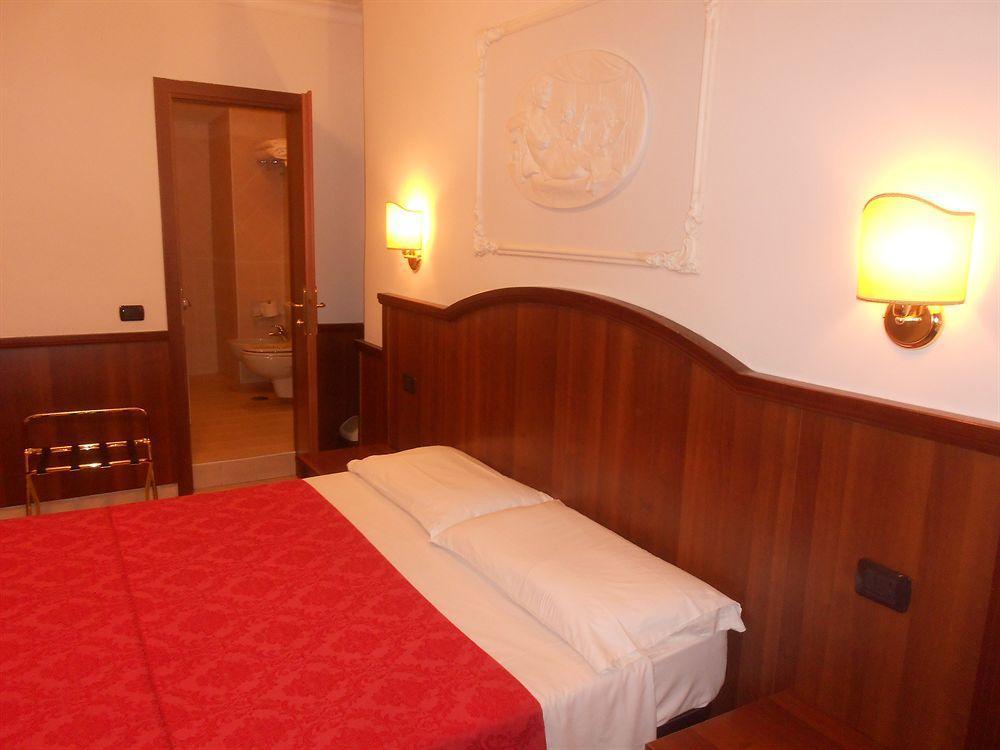 Nakissa Inn Roma Dış mekan fotoğraf