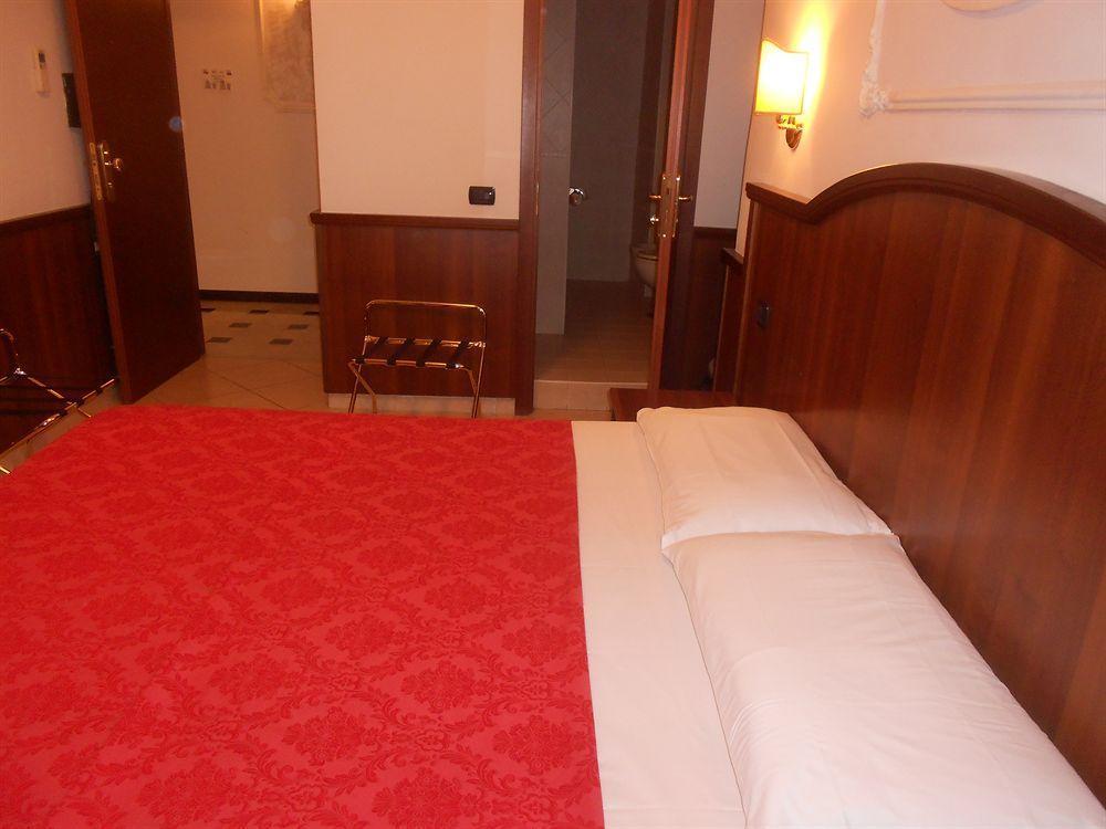 Nakissa Inn Roma Dış mekan fotoğraf